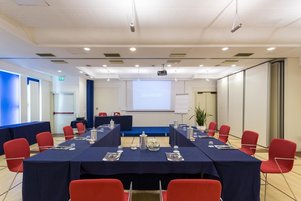 Hotel Luna Riccione E Aqua Spa Only Adults +12 Exterior foto