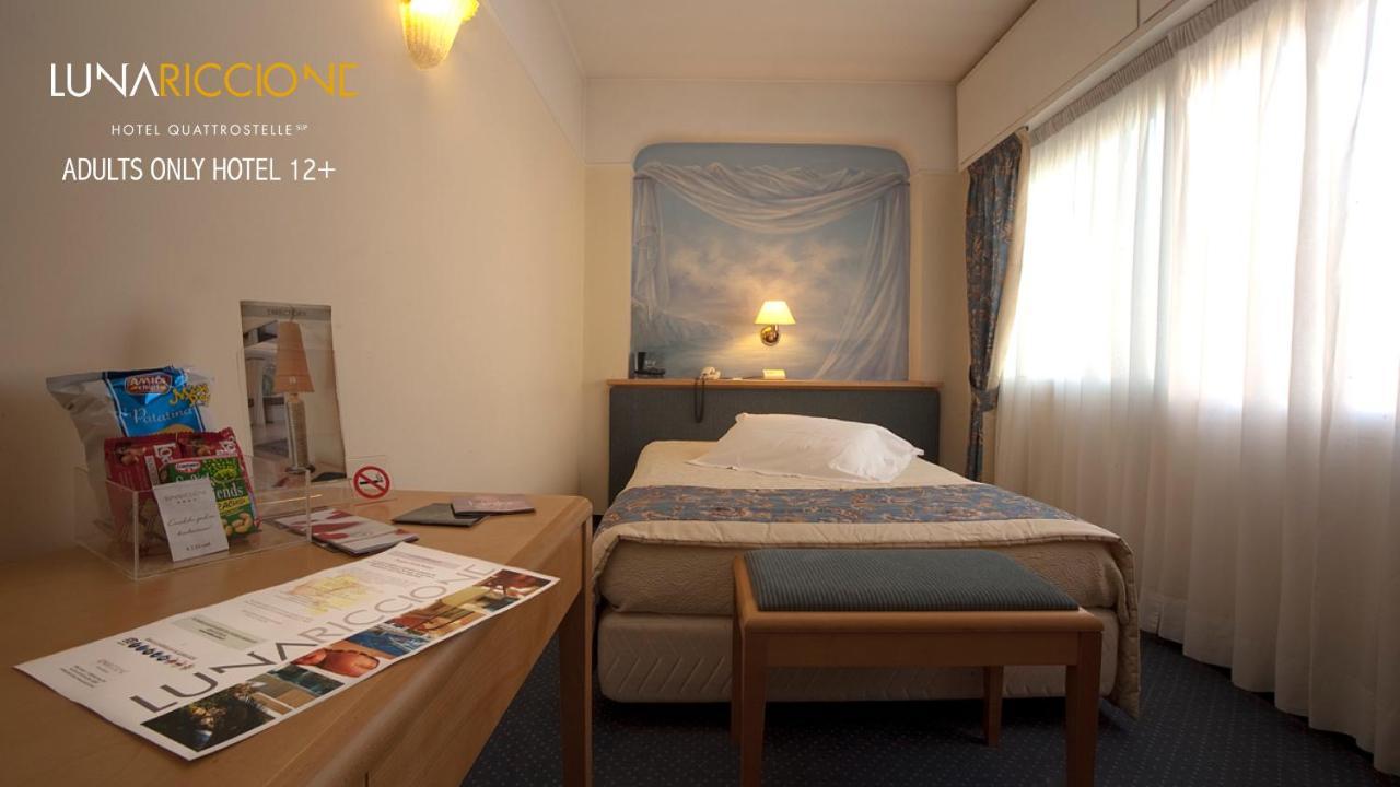 Hotel Luna Riccione E Aqua Spa Only Adults +12 Exterior foto